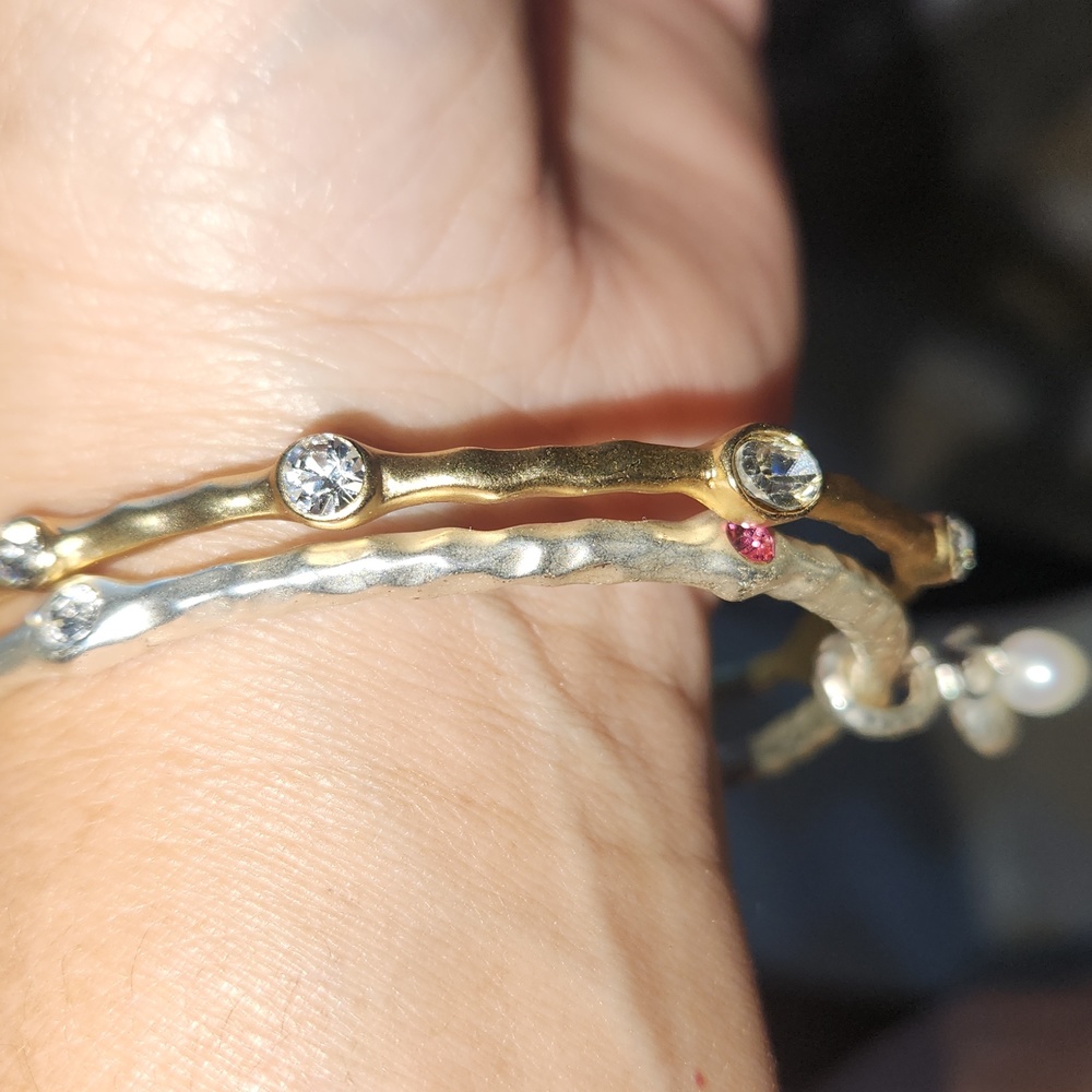 Neiman Marcus LOOK OF IPPOLITA 2 bangles Swarovski 18k overlay 1 white 1 yellow